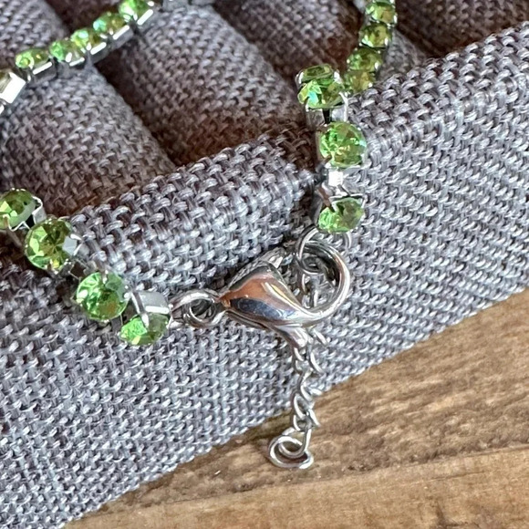 Peridot Light Green Colored CZ Stainless Steel Tennis Bracelet August Birthstone - Picture 3 of 4